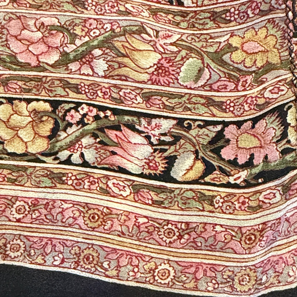 Floral Patterned Silk Scarf - Picture 3 of 6